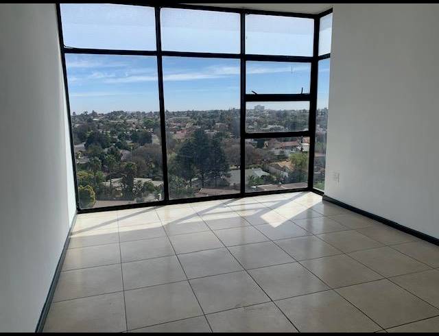 2 BEDROOM PROPERTY TO RENT IN ELMAPARK